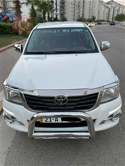 تويوتا هايلوكس